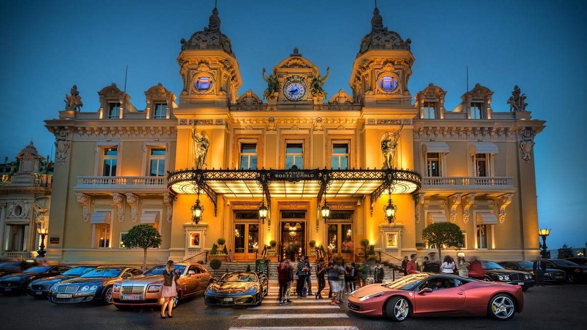 Казино Monte-Carlo Казино Monte-Carlo