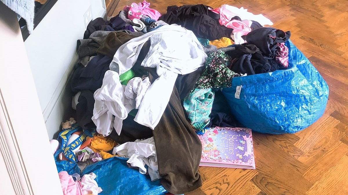 Коли дружина не прибирає кілька днів Коли дружина не прибирає кілька днів
