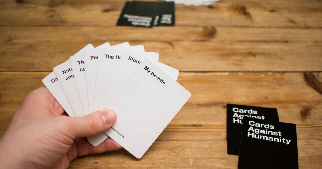 Карти конфлікту - настолка з гумором Карти конфлікту - настолка з гумором