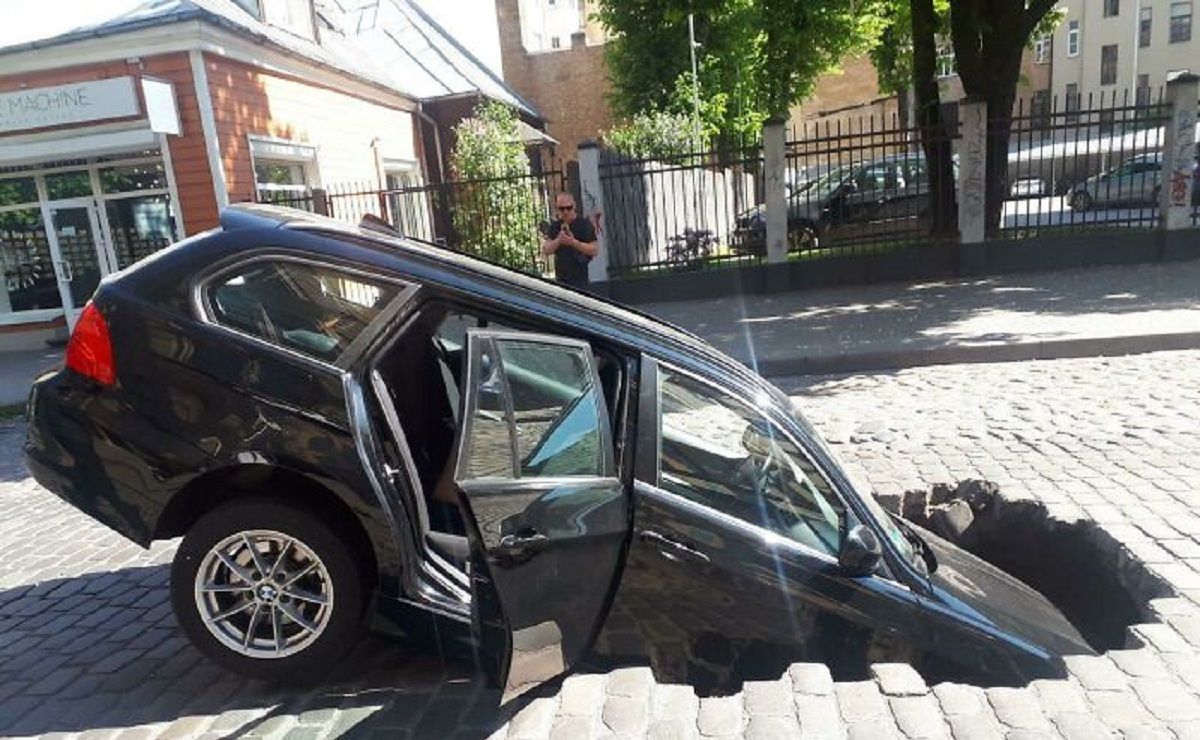 Автовладельцы, у которых день пошел гораздо хуже, чем вы себе можете представить – фото Автовладельцы, у которых день пошел гораздо хуже, чем вы себе можете представить – фото