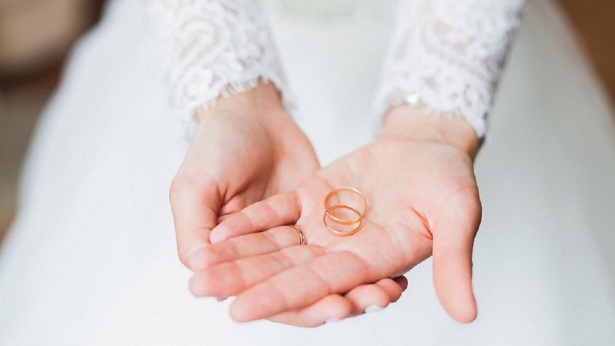 Обручальные кольца больше не нужны: в моде новый тренд Обручальные кольца больше не нужны: в моде новый тренд