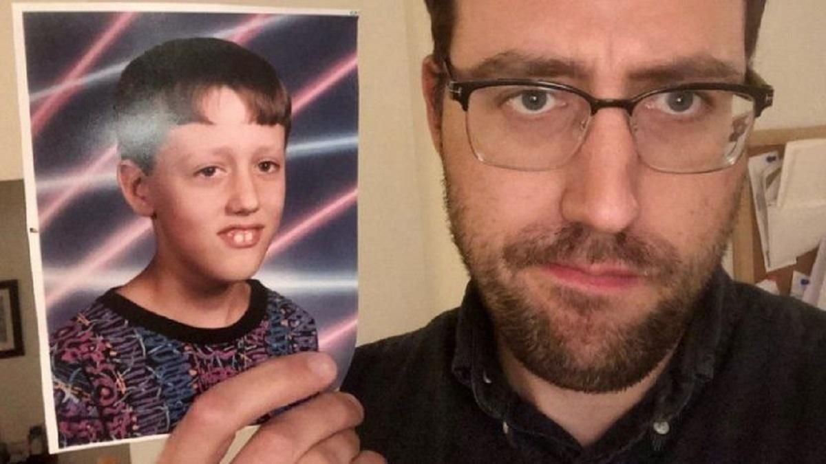 Ученый почти через 28 лет узнал, что его детское фото все это время было мемом