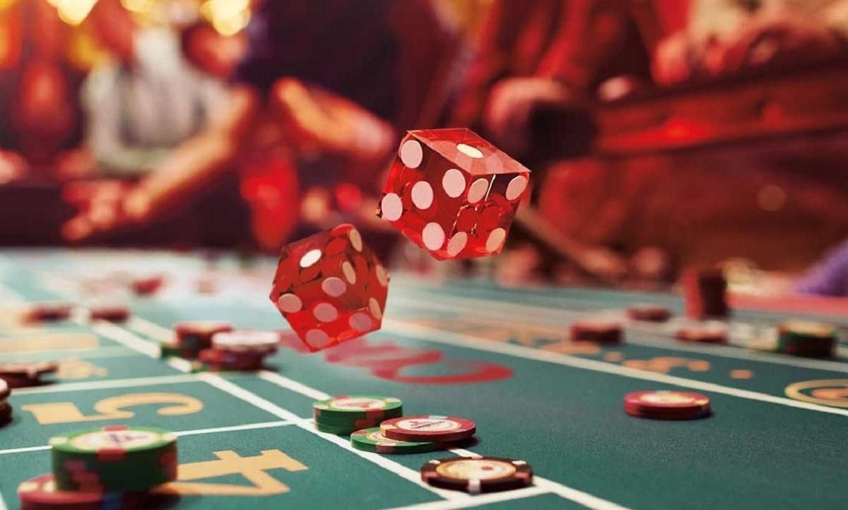 Аристотель и Никсон: как азартные игры повлияли на судьбы великих людей – интересные истории 