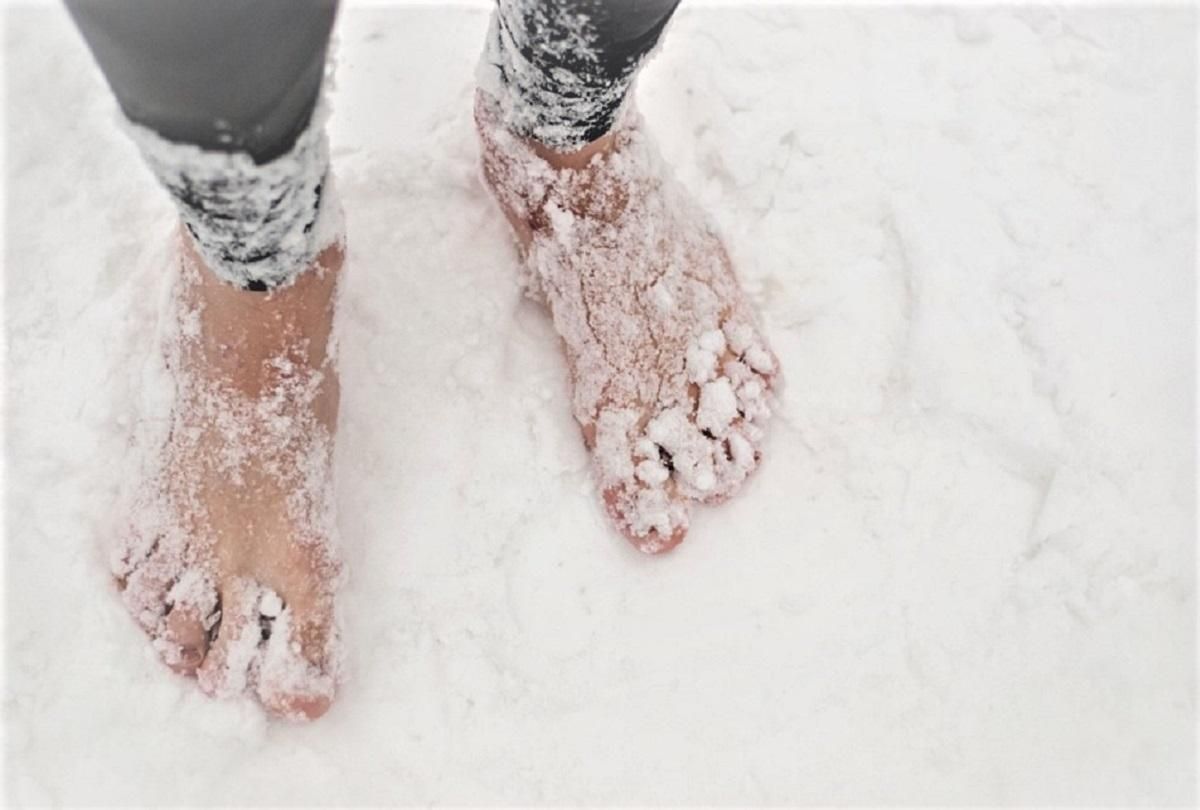 Босоніж по снігу: норвежець пробіг півмарафон в екстремальних умовах і встановив світовий рекорд Босоніж по снігу: норвежець пробіг півмарафон в екстремальних умовах і встановив світовий рекорд