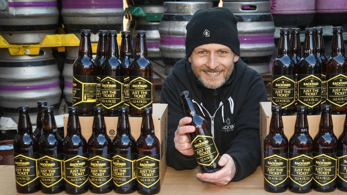 Британська лотерея розшукує переможця величезного джекпоту: для цього випустили особливе пиво Британська лотерея розшукує переможця величезного джекпоту: для цього випустили особливе пиво