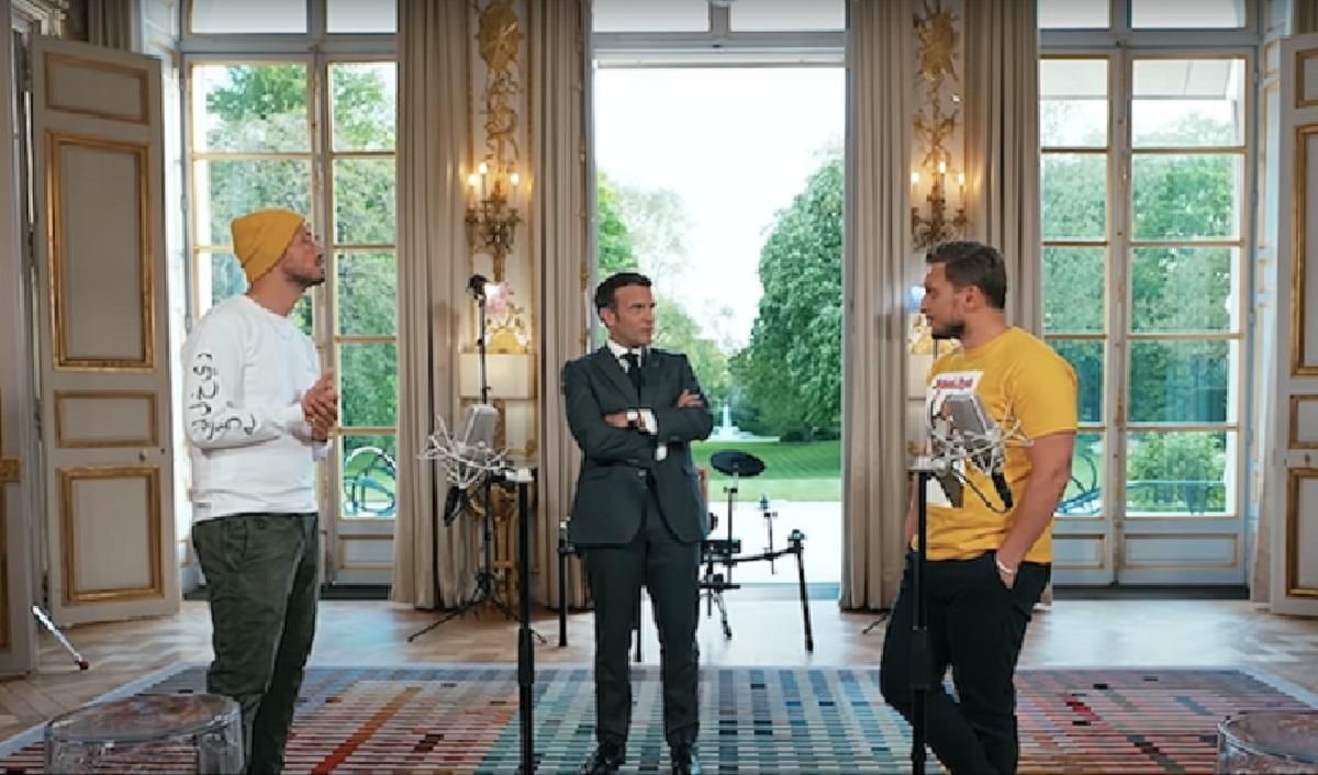 Концерт для французького президента: метал-гурт "Ультрарвота" заспівав у Єлисейському палаці Концерт для французького президента: метал-гурт "Ультрарвота" заспівав у Єлисейському палаці