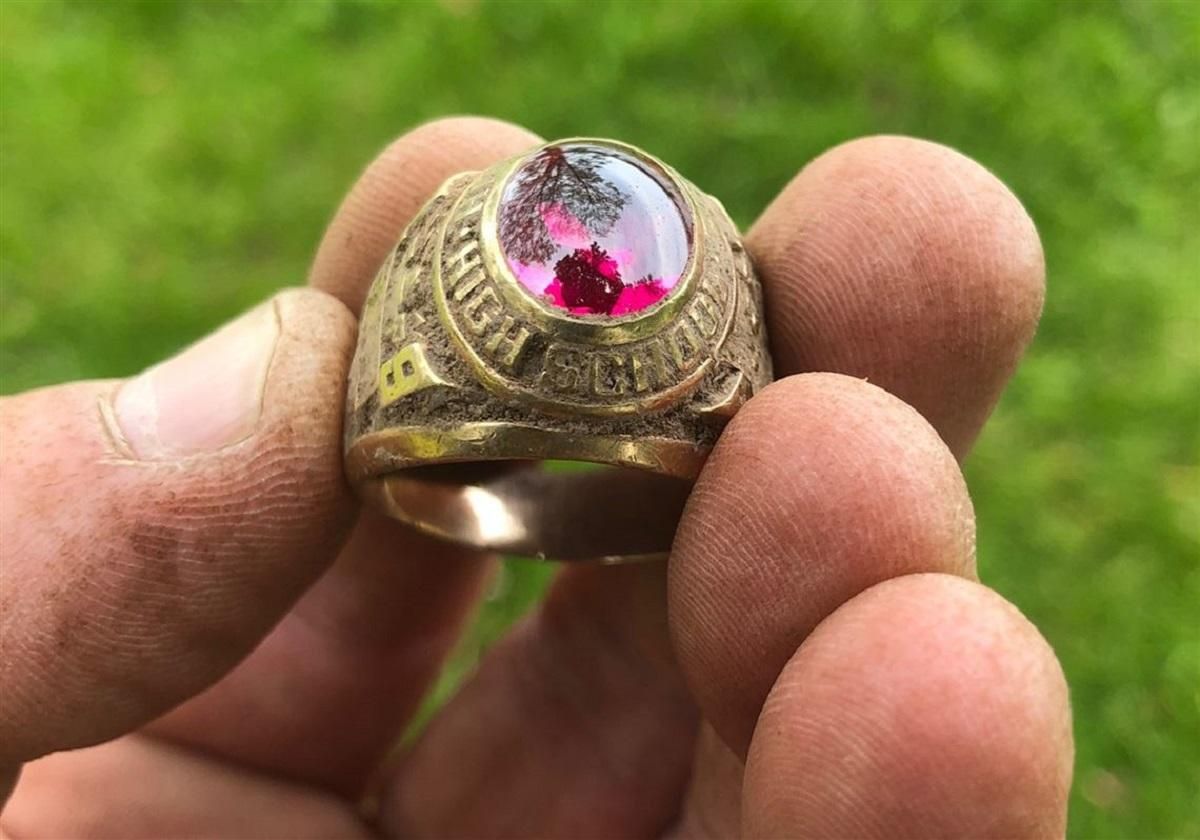 Перстень пролежал в земле 45 лет