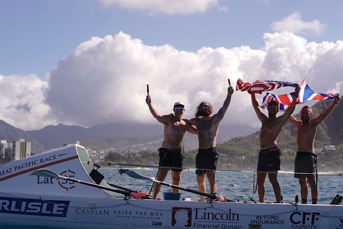 Гребцы проплыли более 4 тысяч километров за месяц Гребцы проплыли более 4 тысяч километров за месяц