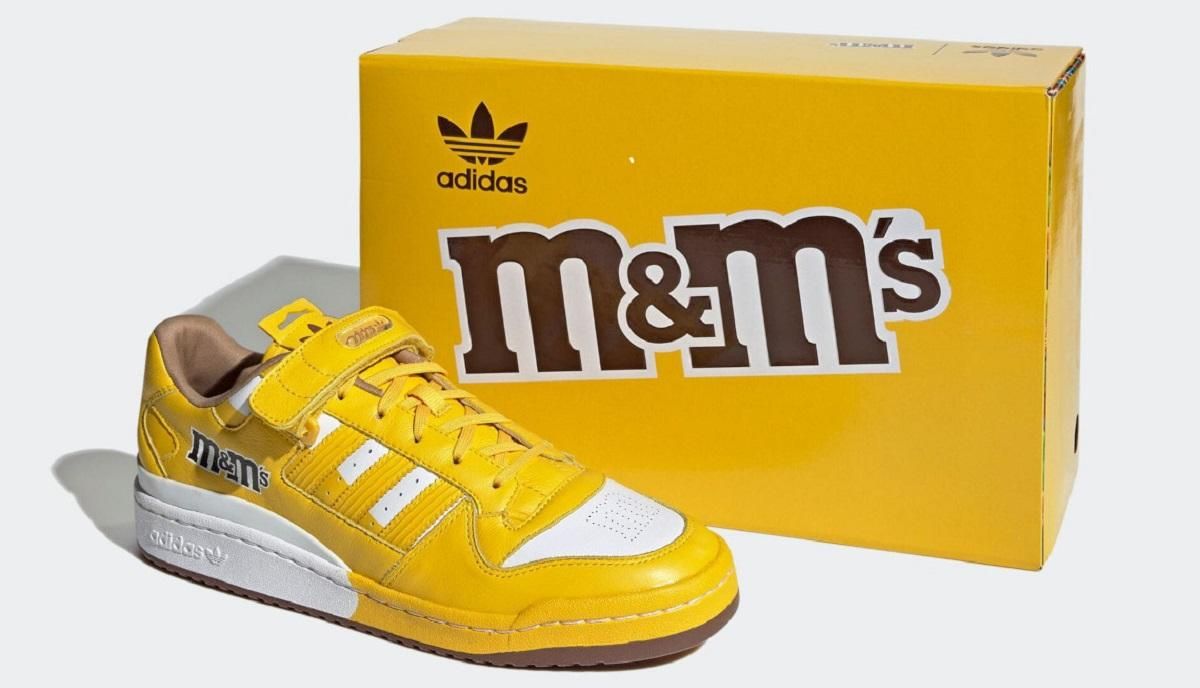 Adidas представив колаборацію з M&M's: фото нової колекції Adidas представив колаборацію з M&M's: фото нової колекції