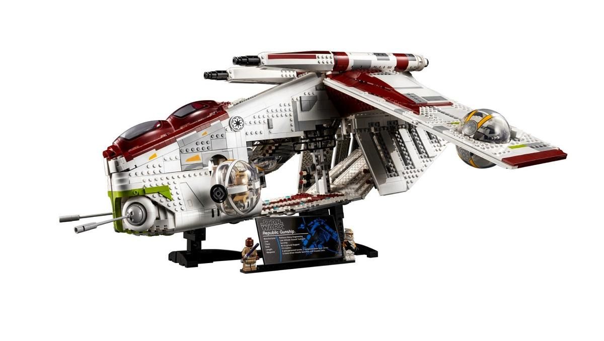 LEGO випустить набір грандіозного бойового корабля по "Зоряних війнах" з 3292 деталей: відео