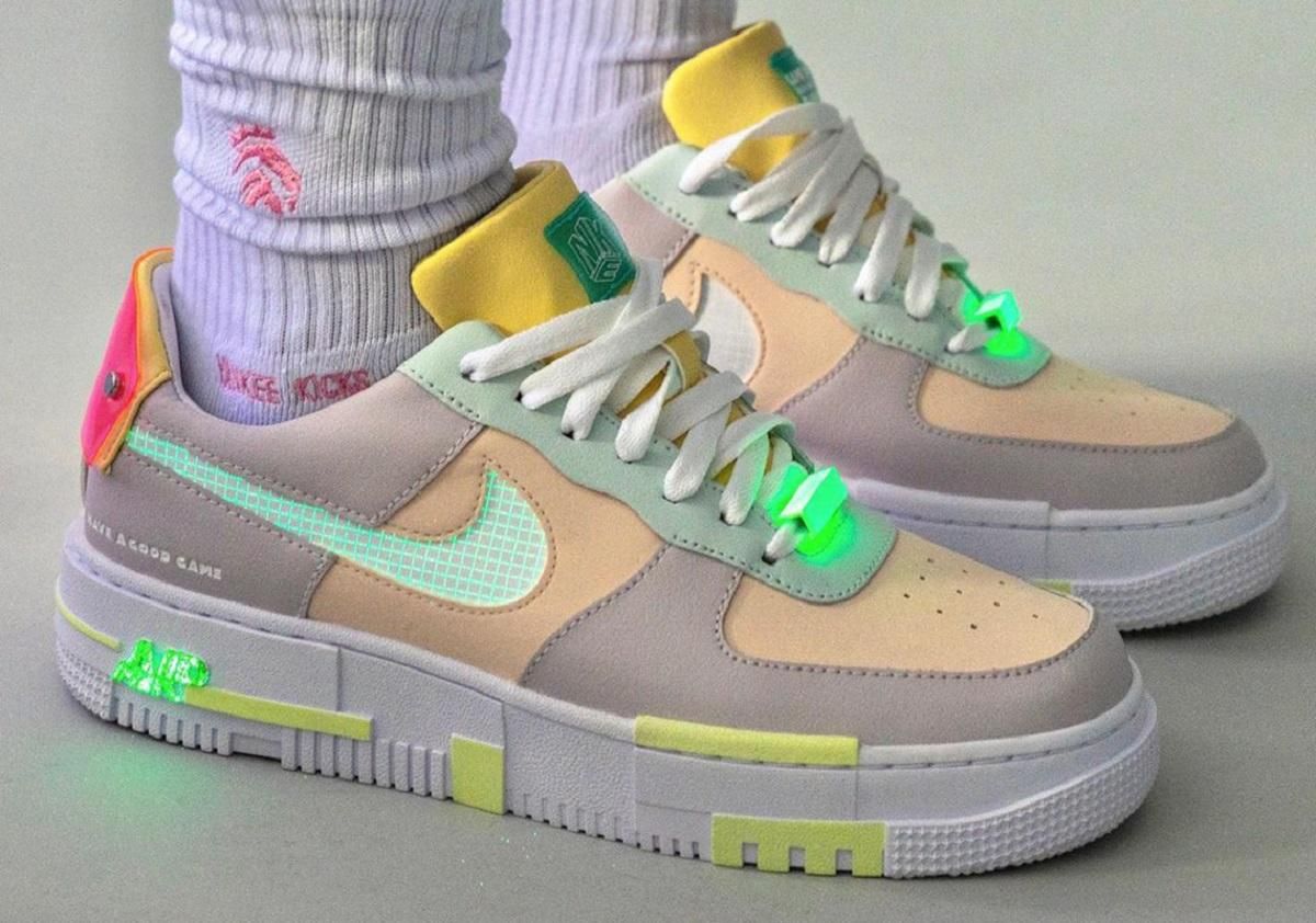 Для шанувальників відеоігор: Nike випустить кросівки Air Force 1 з елементами, які світяться Для шанувальників відеоігор: Nike випустить кросівки Air Force 1 з елементами, які світяться