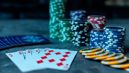 Результат поєднання карт і китайського доміно: як грати в Пай Гоу покер