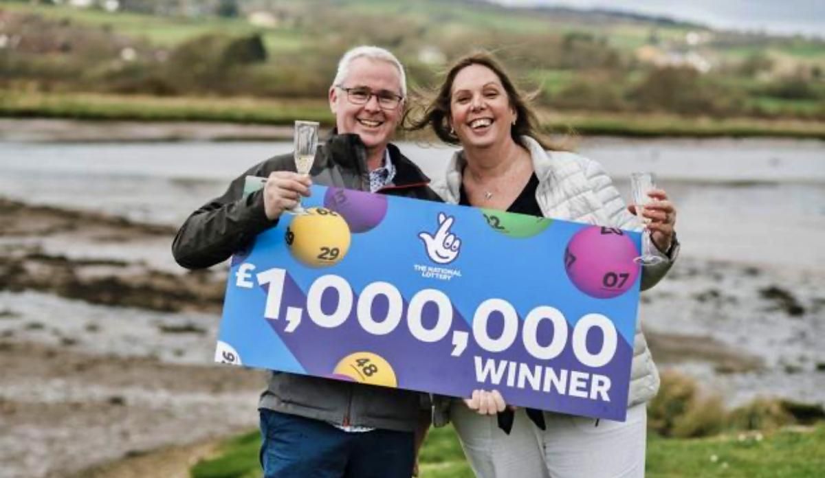 Пара из Британии выиграла в лотерею миллион и за полгода потратила все: куда пошли деньги - Развлечения