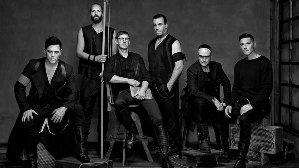 Космос кличе: гурт Rammstein представив новий сингл з майбутнього альбому на МКС Космос кличе: гурт Rammstein представив новий сингл з майбутнього альбому на МКС
