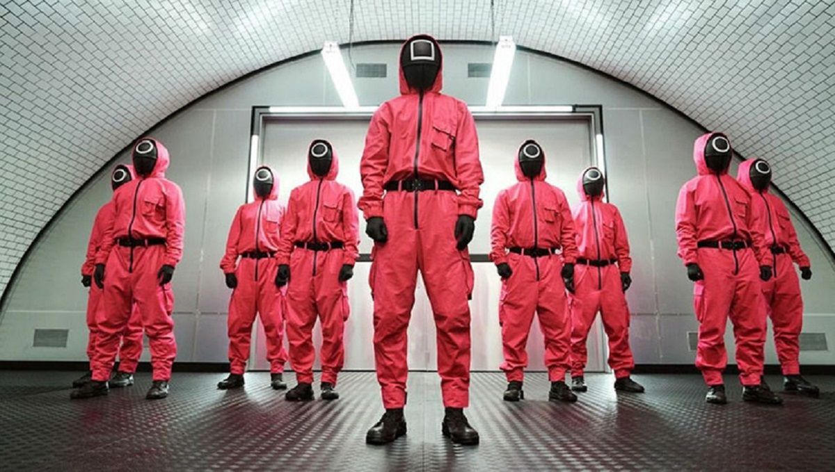 Netflix провів "Гру в кальмара" на вулицях Лос-Анджелеса: атмосферне відео Netflix провів "Гру в кальмара" на вулицях Лос-Анджелеса: атмосферне відео
