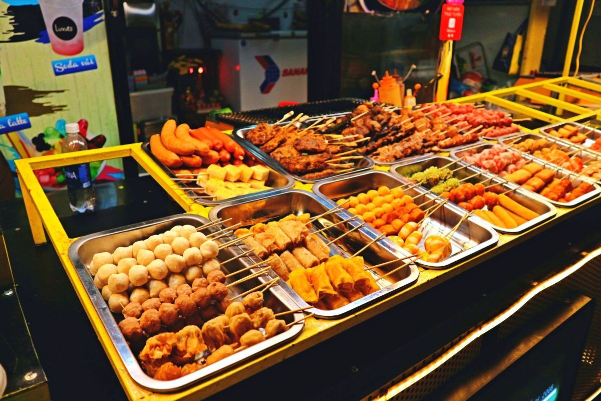 Безліміт закінчився: китайцеві заборонили відвідувати ресторан через шалений апетит - Розваги
