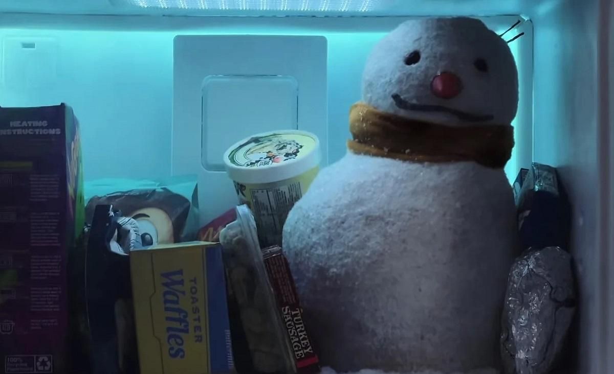 Порятунок Саймона: автори "Мисливців на привидів" зняли різдвяну короткометражку на iPhone 13  Порятунок Саймона: автори "Мисливців на привидів" зняли різдвяну короткометражку на iPhone 13