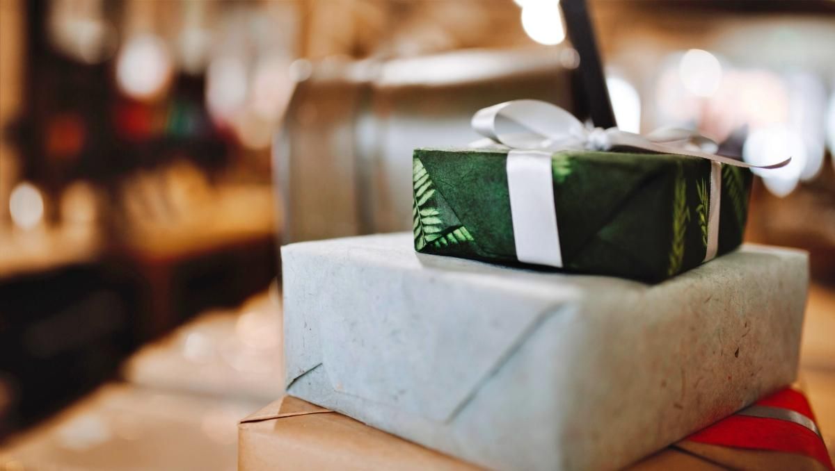 Сигареты и картошка: худшие новогодние подарки, которые когда-либо получали пользователи сети - Развлечения Сигареты и картошка: худшие новогодние подарки, которые когда-либо получали пользователи сети - Развлечения