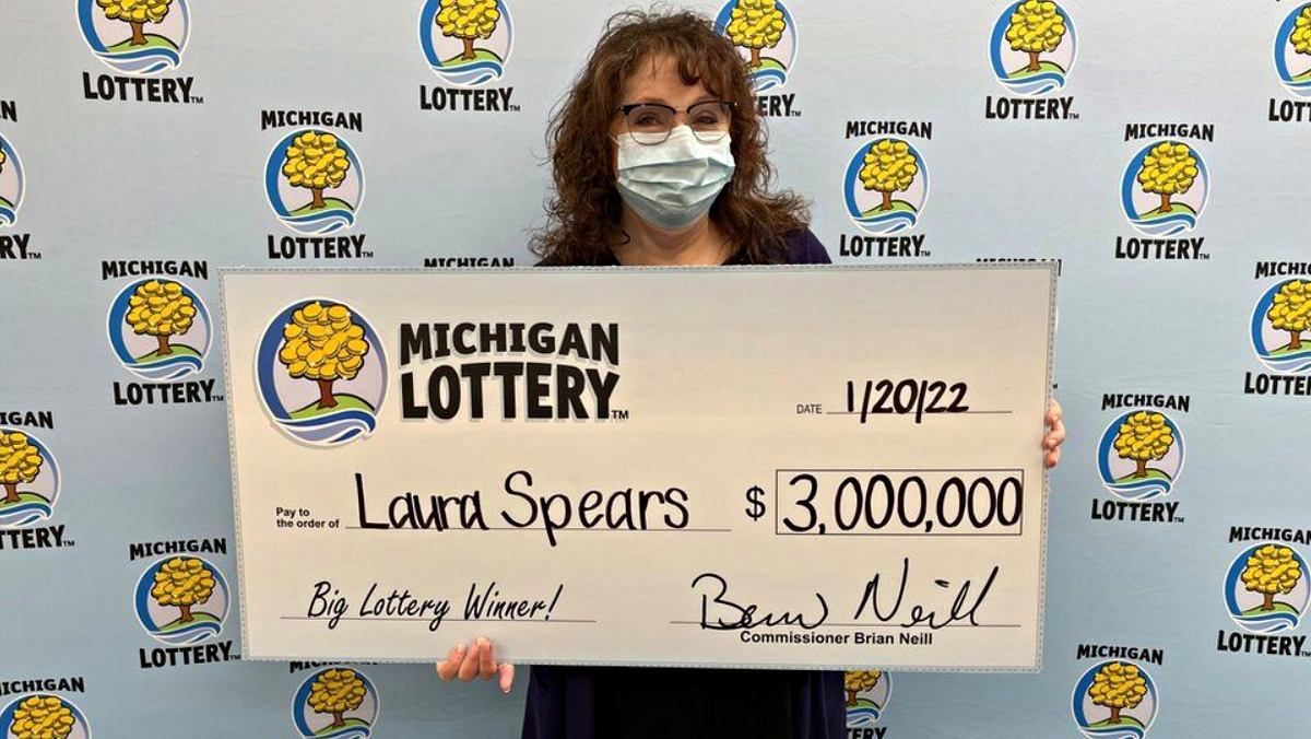 Американка выиграла в лотерею 3 миллиона долларов: она узнала об этом из спама - Развлечения