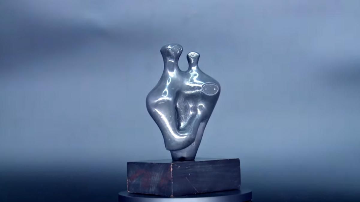 Полвека простояла на камине: старая статуэтка оказалась ценным произведением искусства - Развлечения Полвека простояла на камине: старая статуэтка оказалась ценным произведением искусства - Развлечения