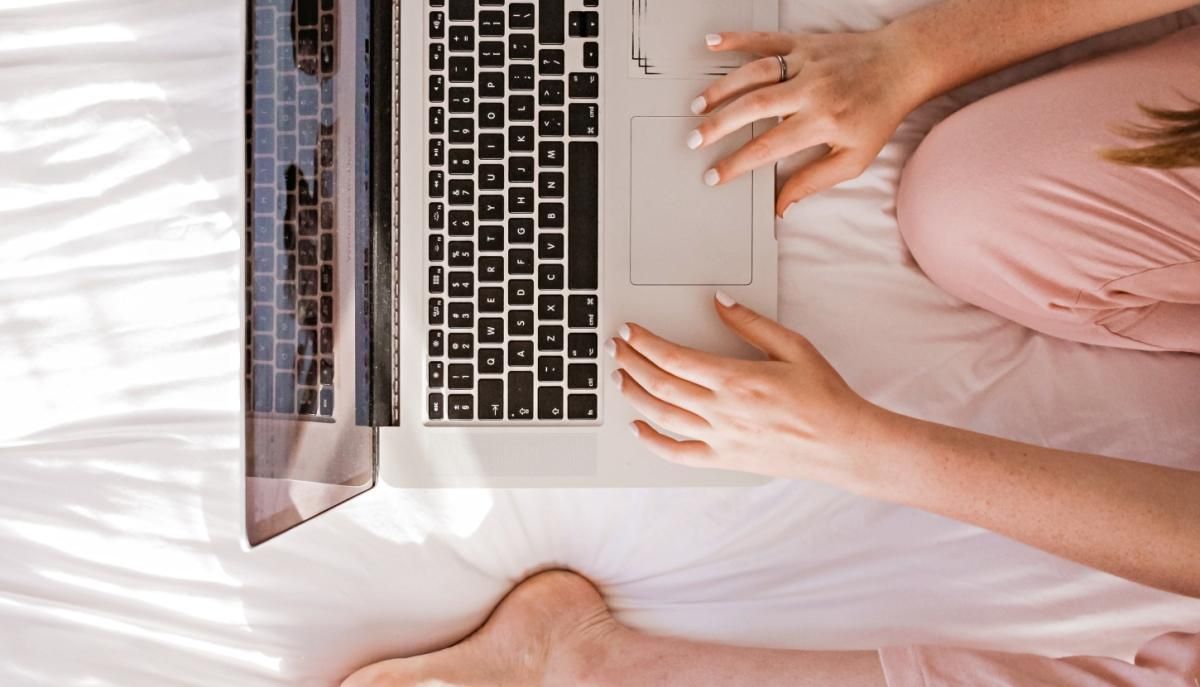 "Продам мужа": женщина выставила возлюбленного на аукцион из-за того, что он уехал на рыбалку - Развлечения "Продам мужа": женщина выставила возлюбленного на аукцион из-за того, что он уехал на рыбалку - Развлечения