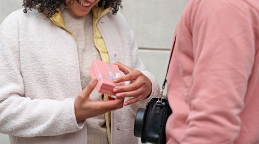 Только для взрослых: ко Дню святого Валентина в 13 городах мира спрячут секс-игрушки