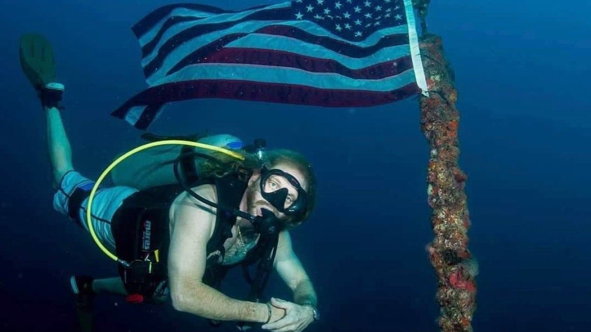 Чоловік жив під водою більше 3-х місяців Чоловік жив під водою більше 3-х місяців