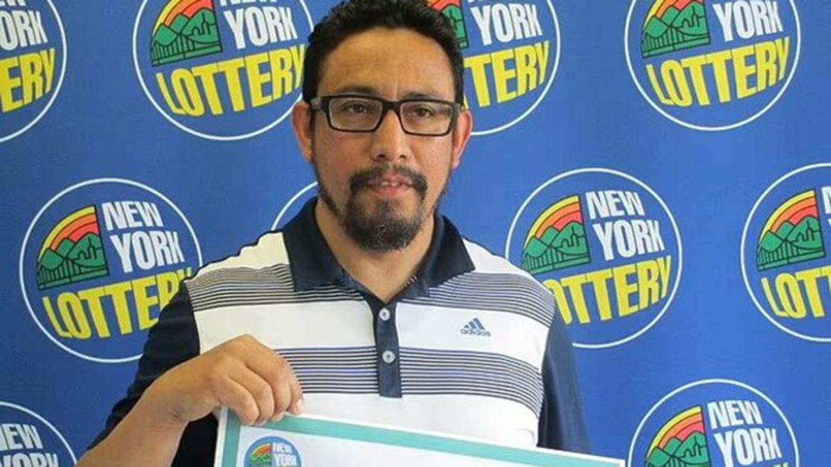 Американец выиграл 5 миллионов долларов в лотерее, но взял только 3 Американец выиграл 5 миллионов долларов в лотерее, но взял только 3