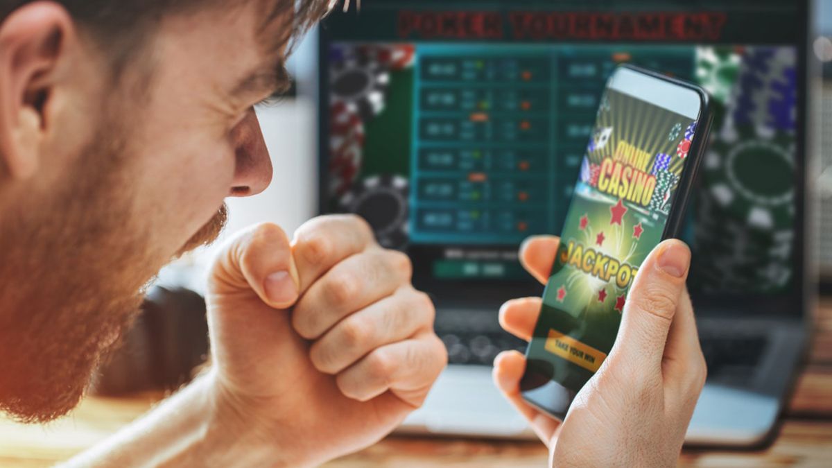 Самые большие выигрыши в истории онлайн-казино – в какие игры играли победители