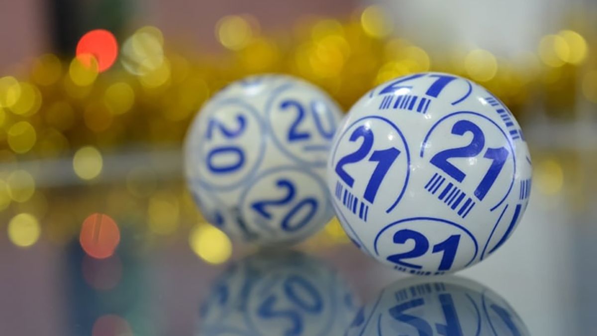 Щаслива українка виграла 100 тисяч гривень у лотерею Лото-Забава