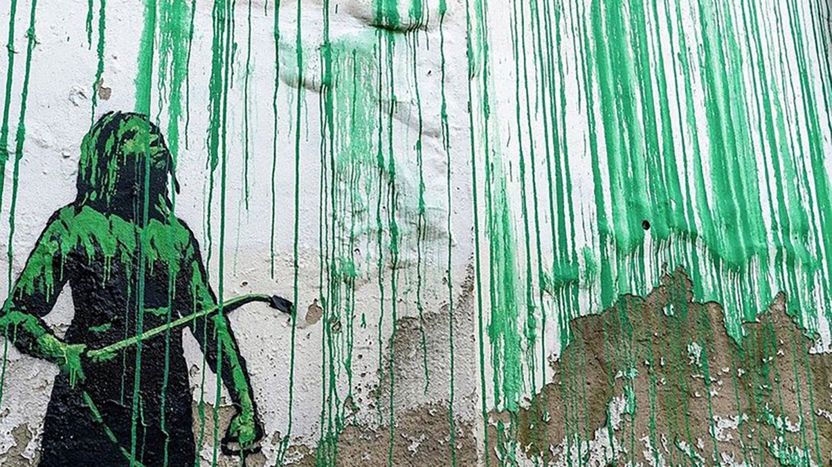 Бенксі створив новий потужний мурал у Лондоні - фото Бенксі створив новий потужний мурал у Лондоні - фото