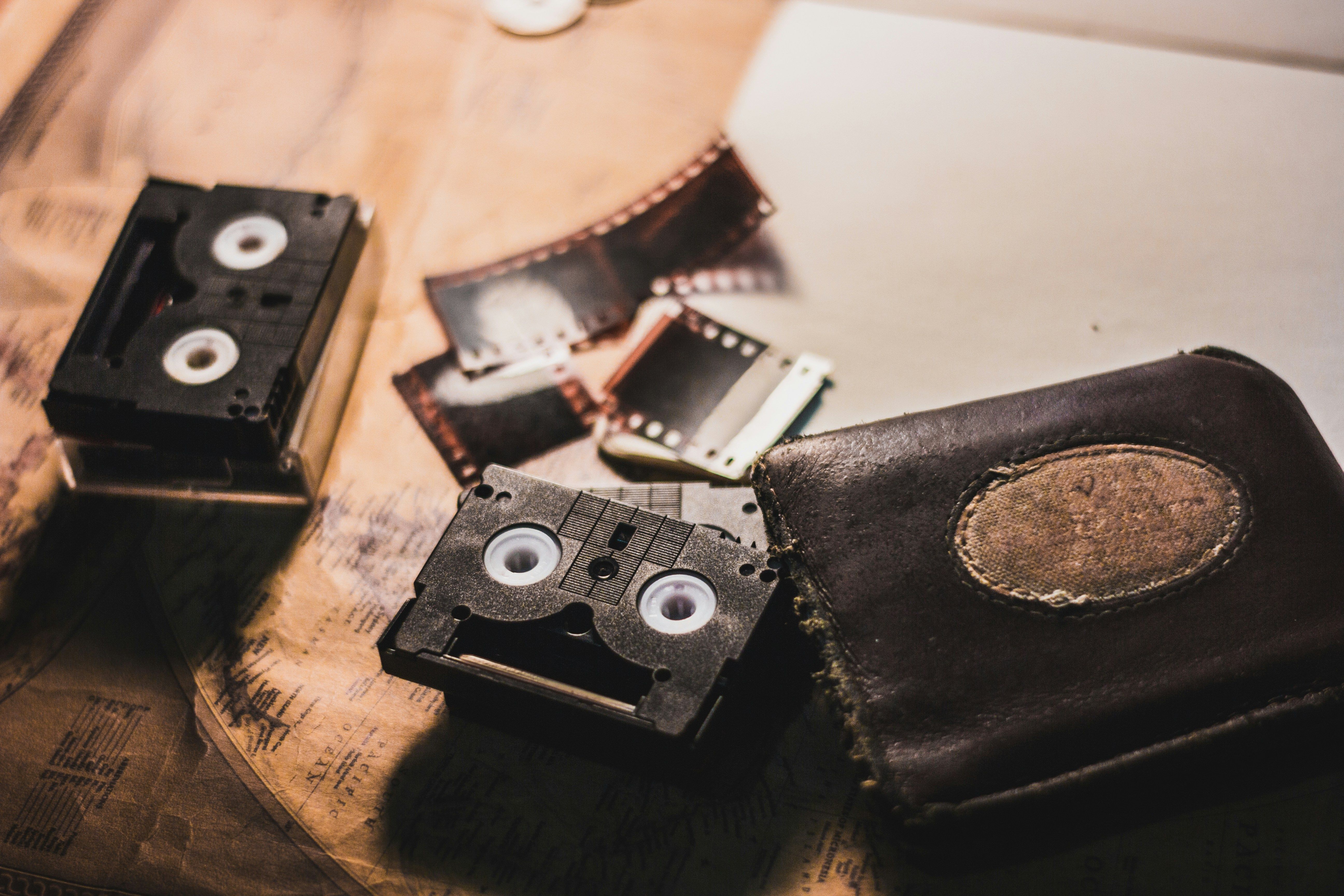 Вінтажні касети повертаються - покоління Z скуповує касети Вінтажні касети повертаються - покоління Z скуповує касети