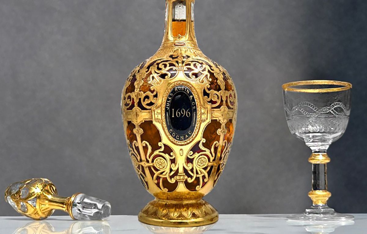 Коньяк Jules Robin 1696 року визнали найстарішим у світі Коньяк Jules Robin 1696 року визнали найстарішим у світі